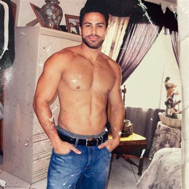 Carlo Mendez