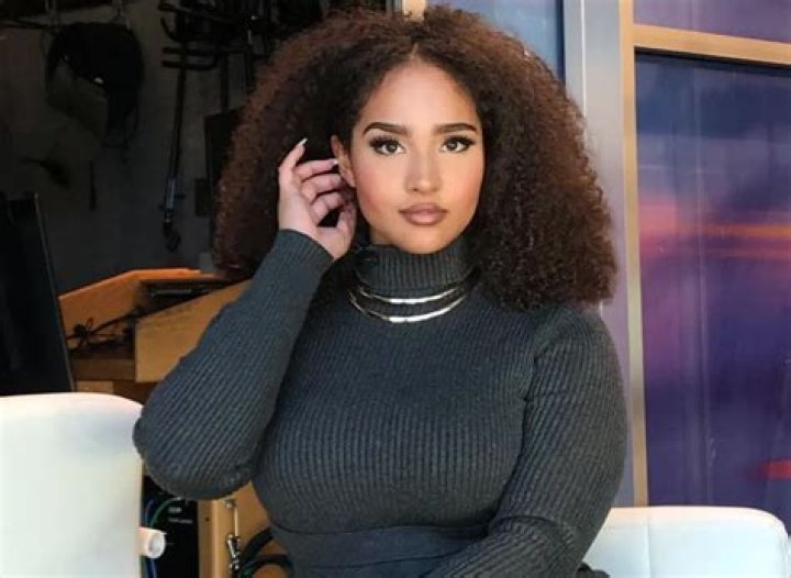 Demetria Obilor Bio, Wiki, Age, Husband, Height, Parents, Net Worth, WFAA