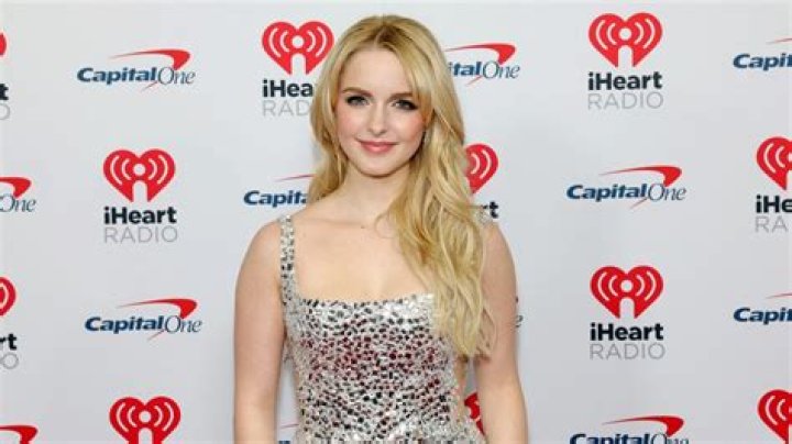 Emily Arlook Bio, Age, Height, Boy Friend, Net worth, Movies and TV Shows