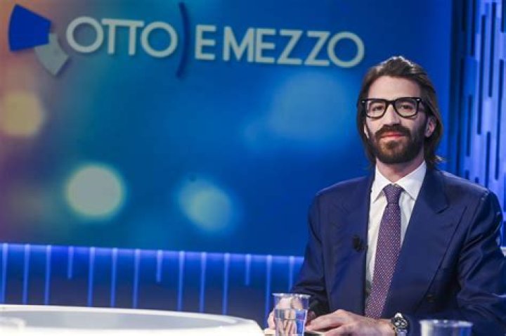 How Rich Was The Italian Businessman Leonardo Del Vecchio At The Time Of Death?