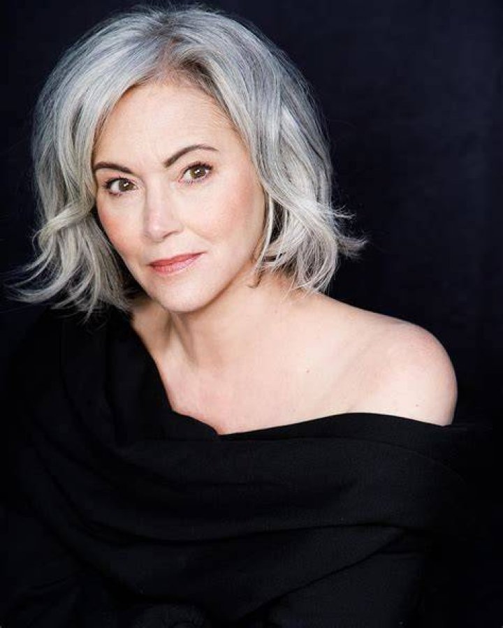 Joanna Going Bio, Age, Height, Parents, Siblings, Husband, Tv shows, Films And Net worth