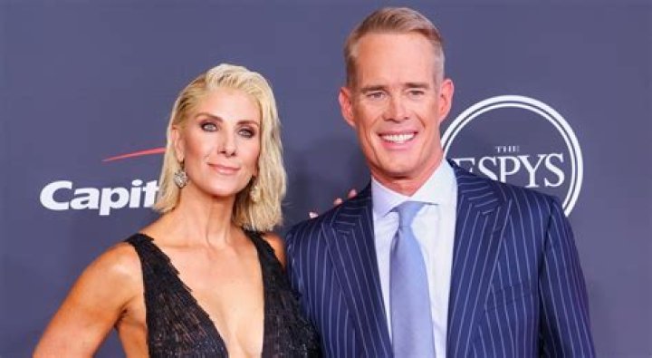 Joe Buck Wife: Meet Michelle Beisner-Buck