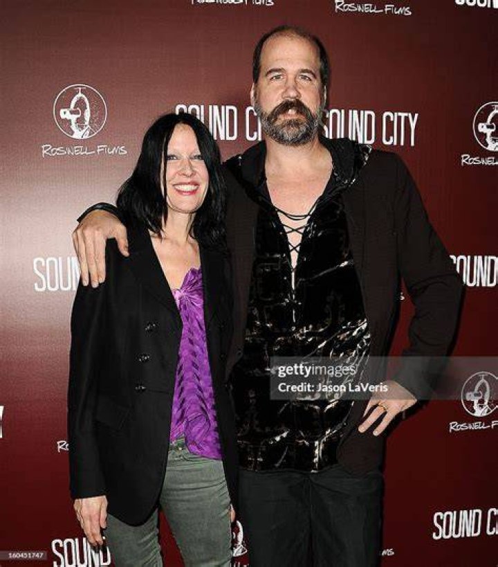 Krist Novoselic Biography, Age, Family, Wife, Height, Music Groups, Nirvana, House, Net Worth