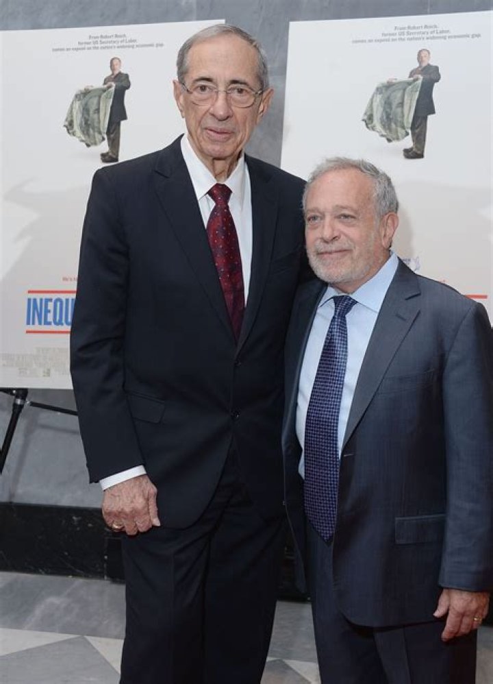 Robert Reich’s Net Worth, Age, Height, Weight, Wife, Kids, Bio-Wiki