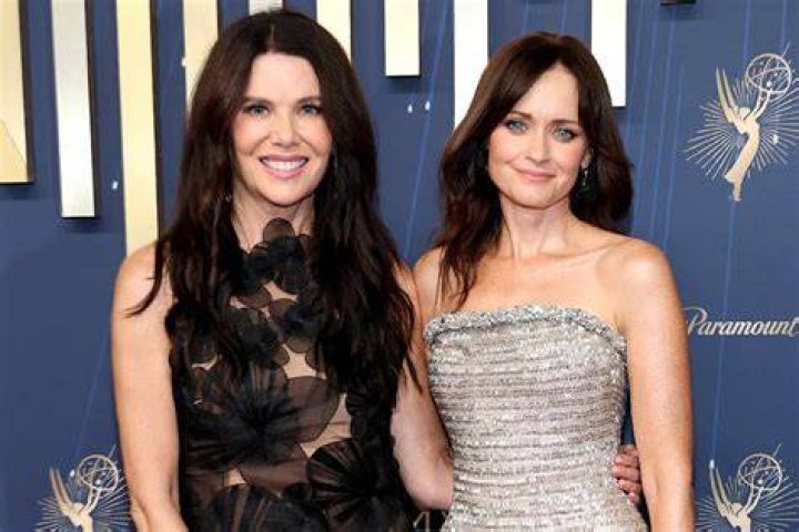 What ethnicity is Alexis Bledel? Did Alexis Bledel marry?