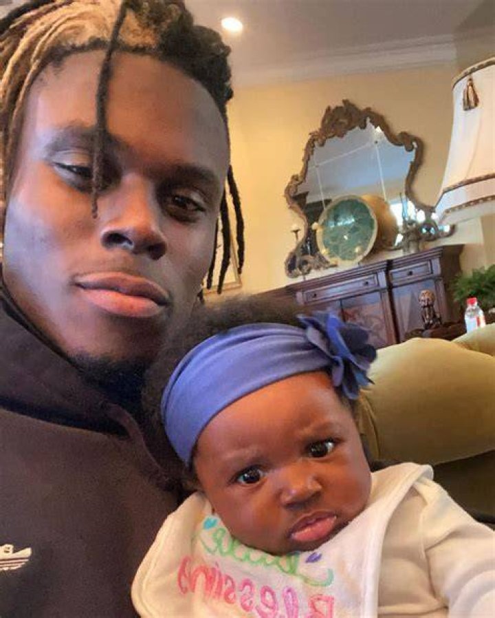 Who Are Tight End David Njoku Parents? Meet Innocent Njoku And Stella Njoku On Instagram