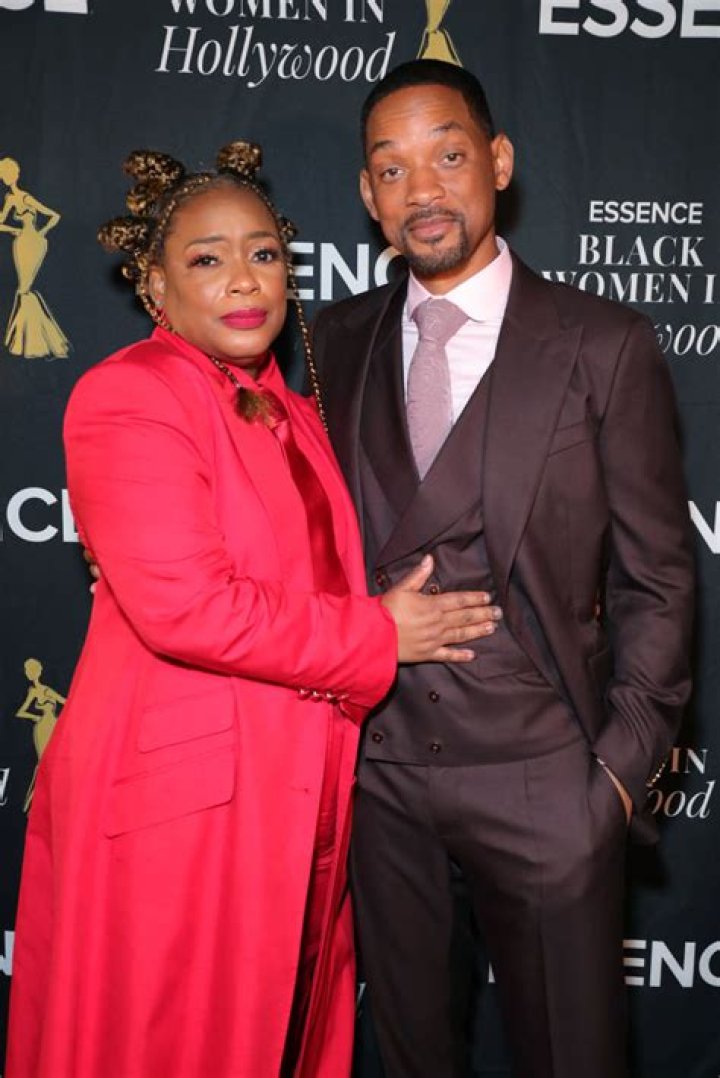 Who Is Aunjanue Ellis Husband And Is She Pregnant?