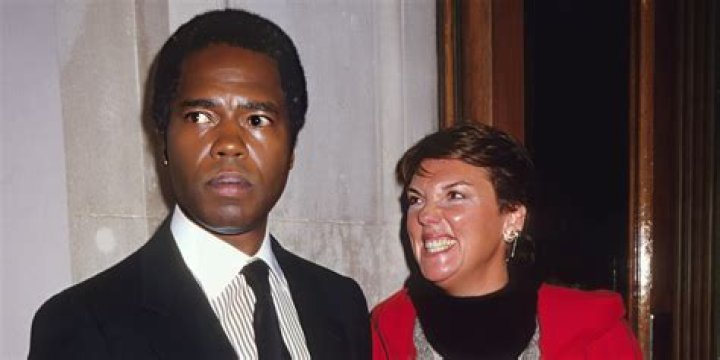 Who Is Berlinda Tolbert – Bob Reid’s Wife & Where Is She Now?