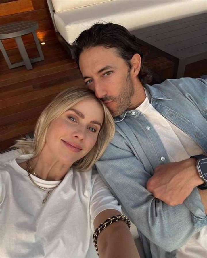 Who Is Claire Holt Husband, Age, Height, Net Worth, Sister, Boyfriend